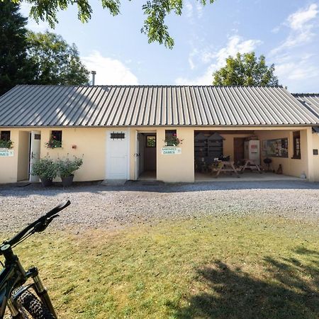 Tente Safari Lodge Ferme Carrique Tardets-Sorholus エクステリア 写真