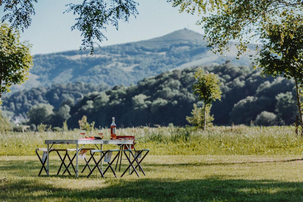 Tente Safari Lodge Ferme Carrique Tardets-Sorholus エクステリア 写真