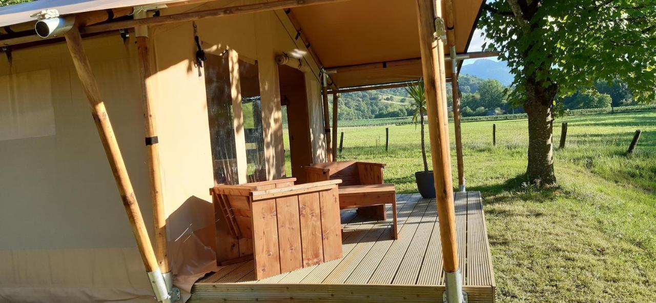 Tente Safari Lodge Ferme Carrique Tardets-Sorholus エクステリア 写真