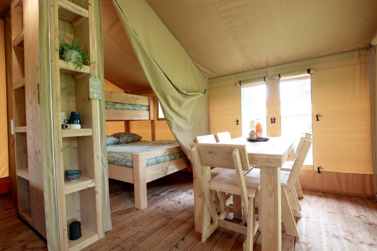 Tente Safari Lodge Ferme Carrique Tardets-Sorholus エクステリア 写真