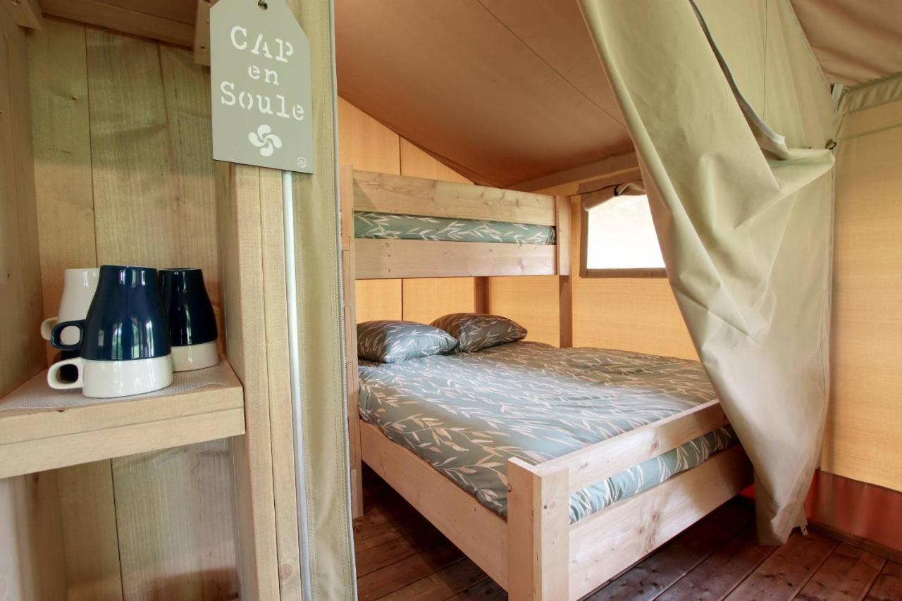 Tente Safari Lodge Ferme Carrique Tardets-Sorholus エクステリア 写真