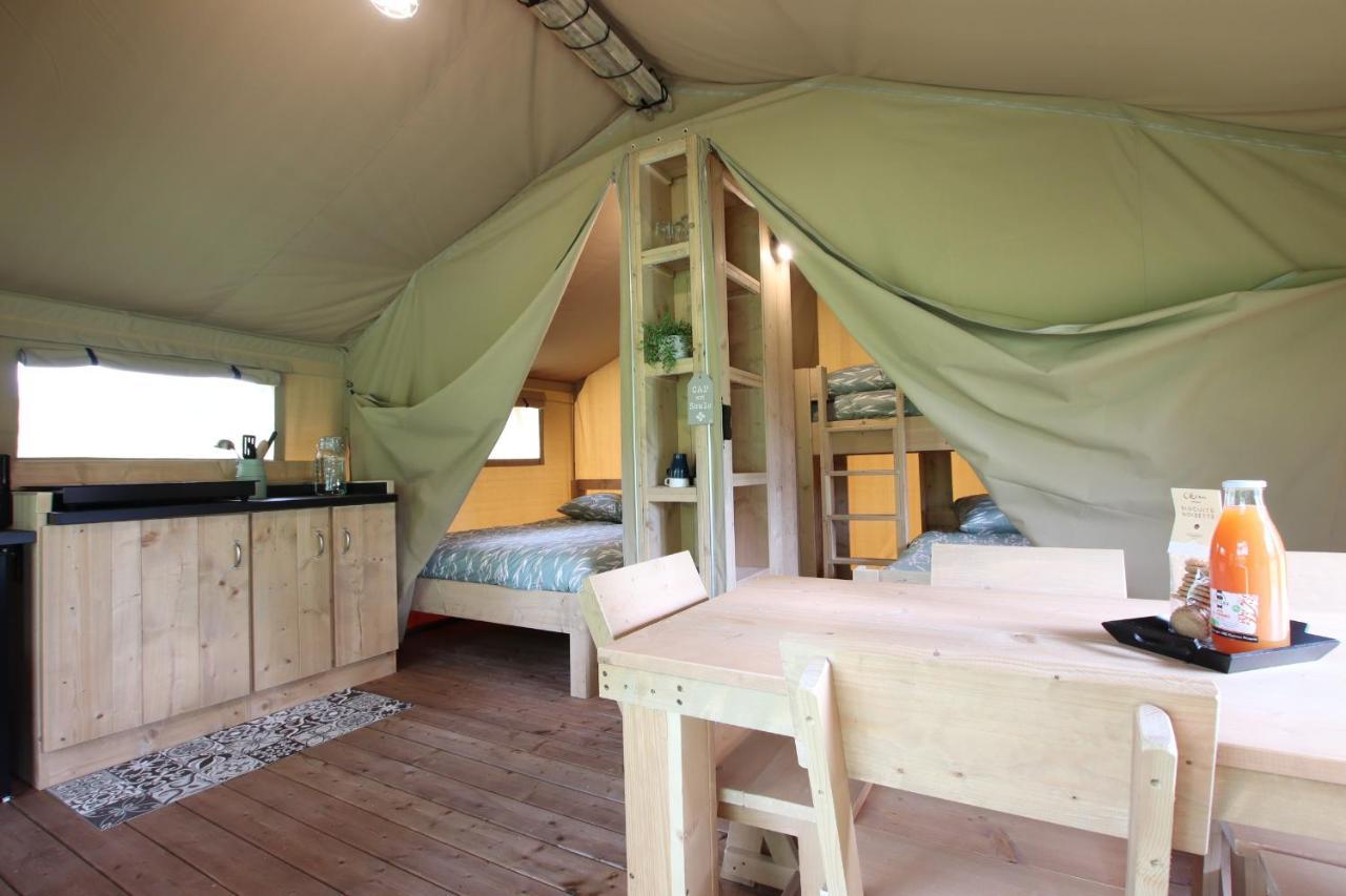 Tente Safari Lodge Ferme Carrique Tardets-Sorholus エクステリア 写真